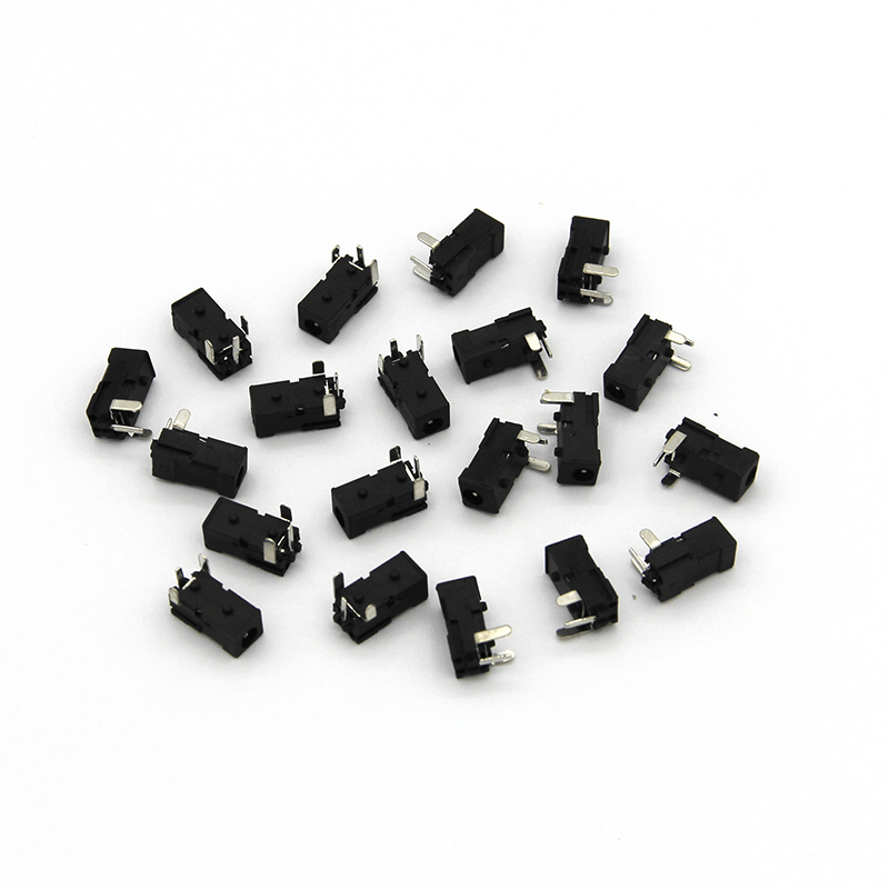 2.5*0.7MM DIP Black Color DC Power Jack